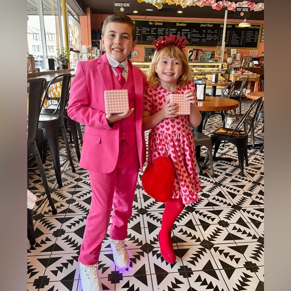 Yanlu Other - Yanlu 5 piece formal suit. Jacket, vest, pants, shirt tie.